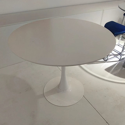 Mesa de comedor industrial del marco metálico de la superficie de madera de los muebles con los Pp que cenan la silla
